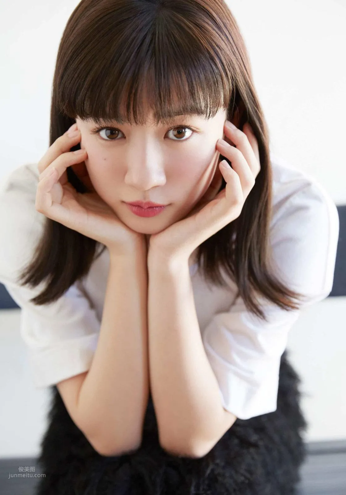 Mei Nagano, Japanese Weekly 2018 Magazine Photo Collection photo 17