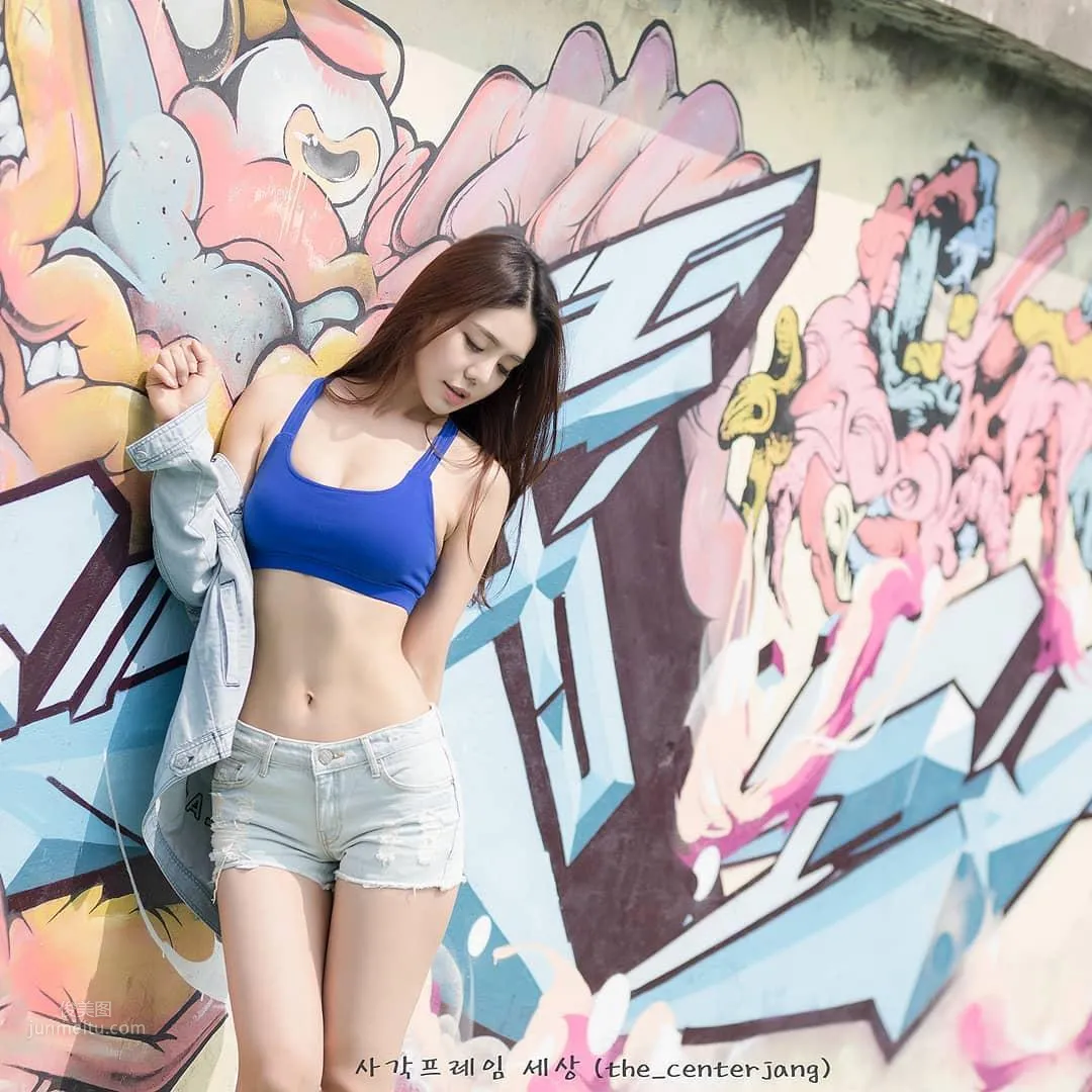 Angelakim, South Korean Sexy Sister with Unscientific Swelling on Her Chest photo 17