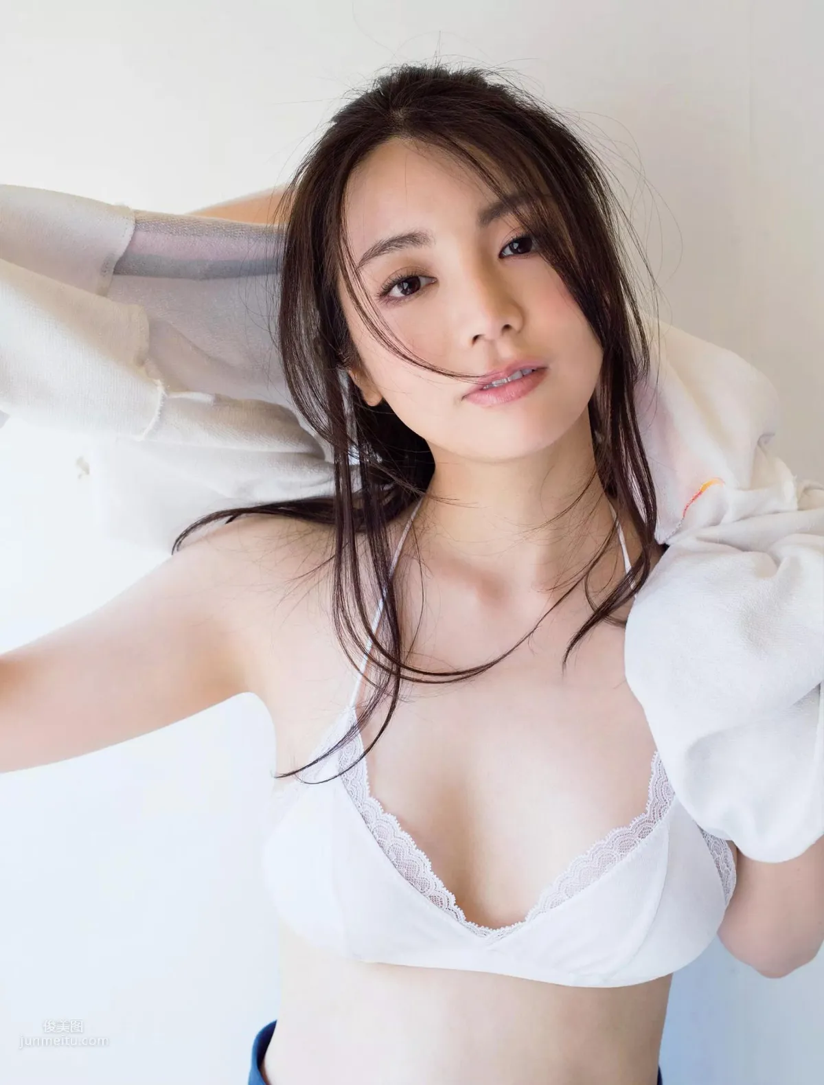 Miu Nakamura - 2018 Japanese Weekly Magazine Collection photo 19
