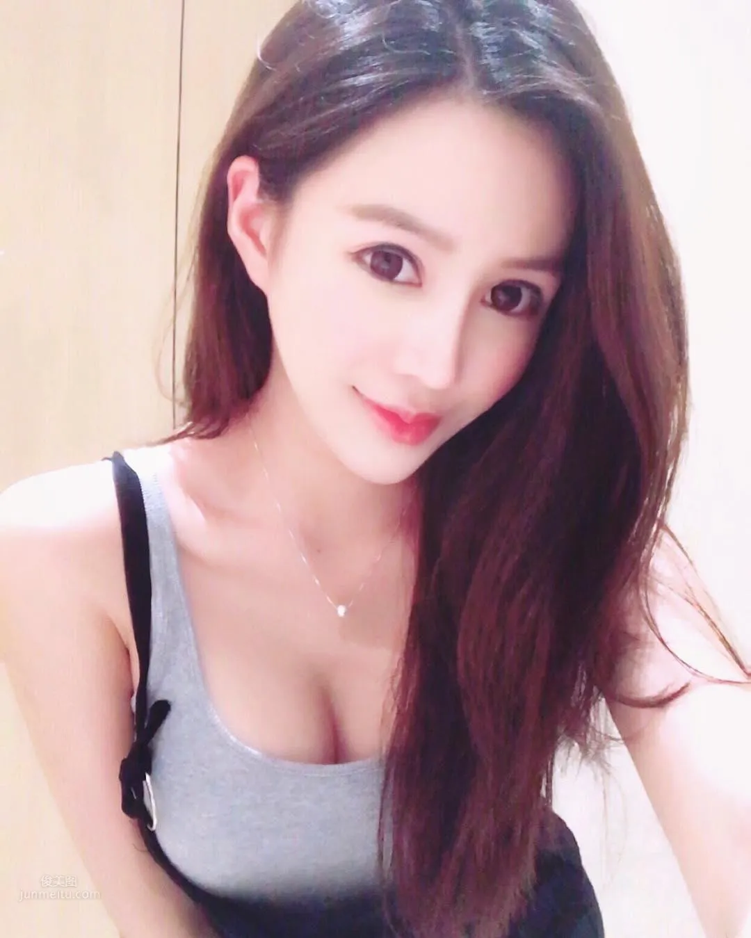 Rare in Hong Kong, young model Ye Kaiqi, truly high looks and a good figure with even better texture! photo 13