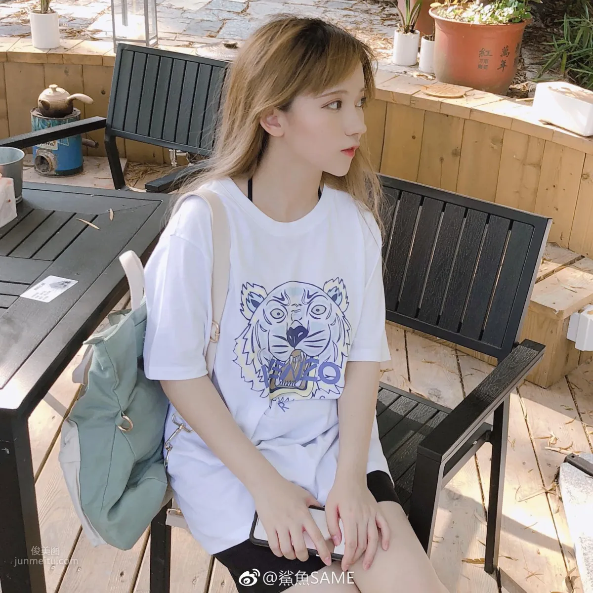 蘿莉女主播鯊魚SAME 原來是真正的童顔 8