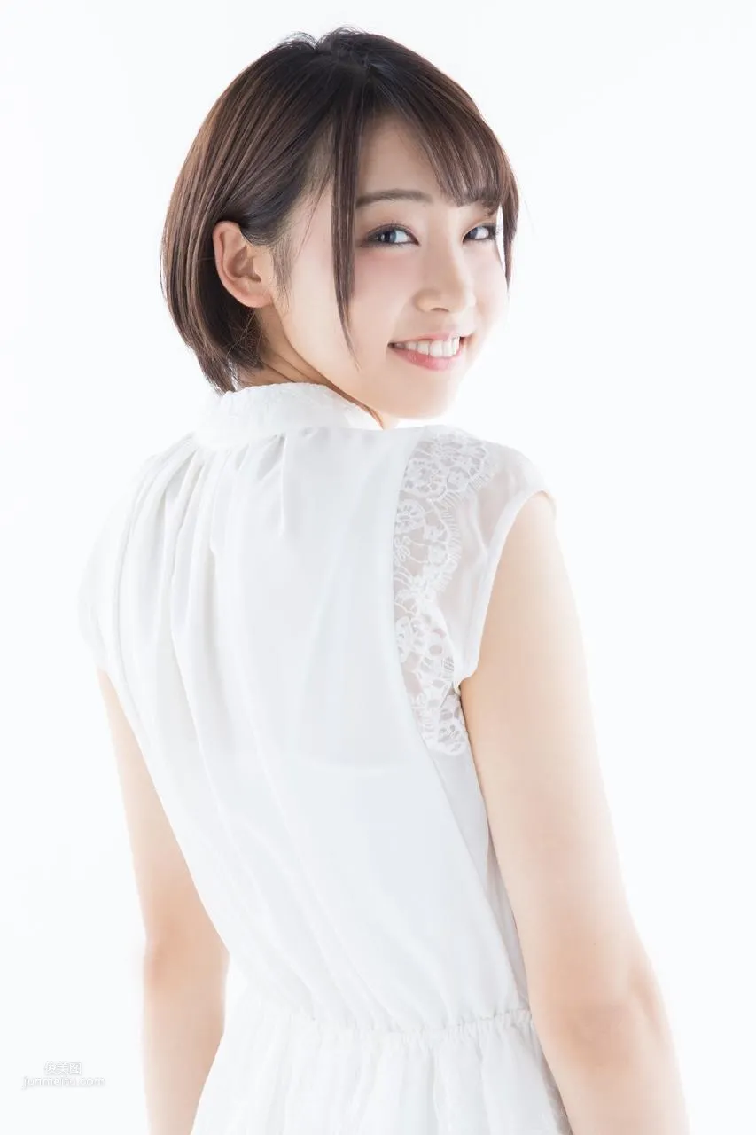 Nakada Hinako, HUSTLE PRESS 2017 Collection photo 3