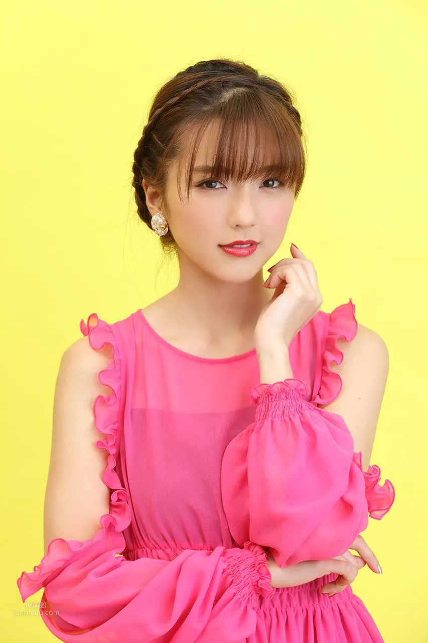 Erina Mano 2016-2017 Japanese Magazine Photo Collection photo 24