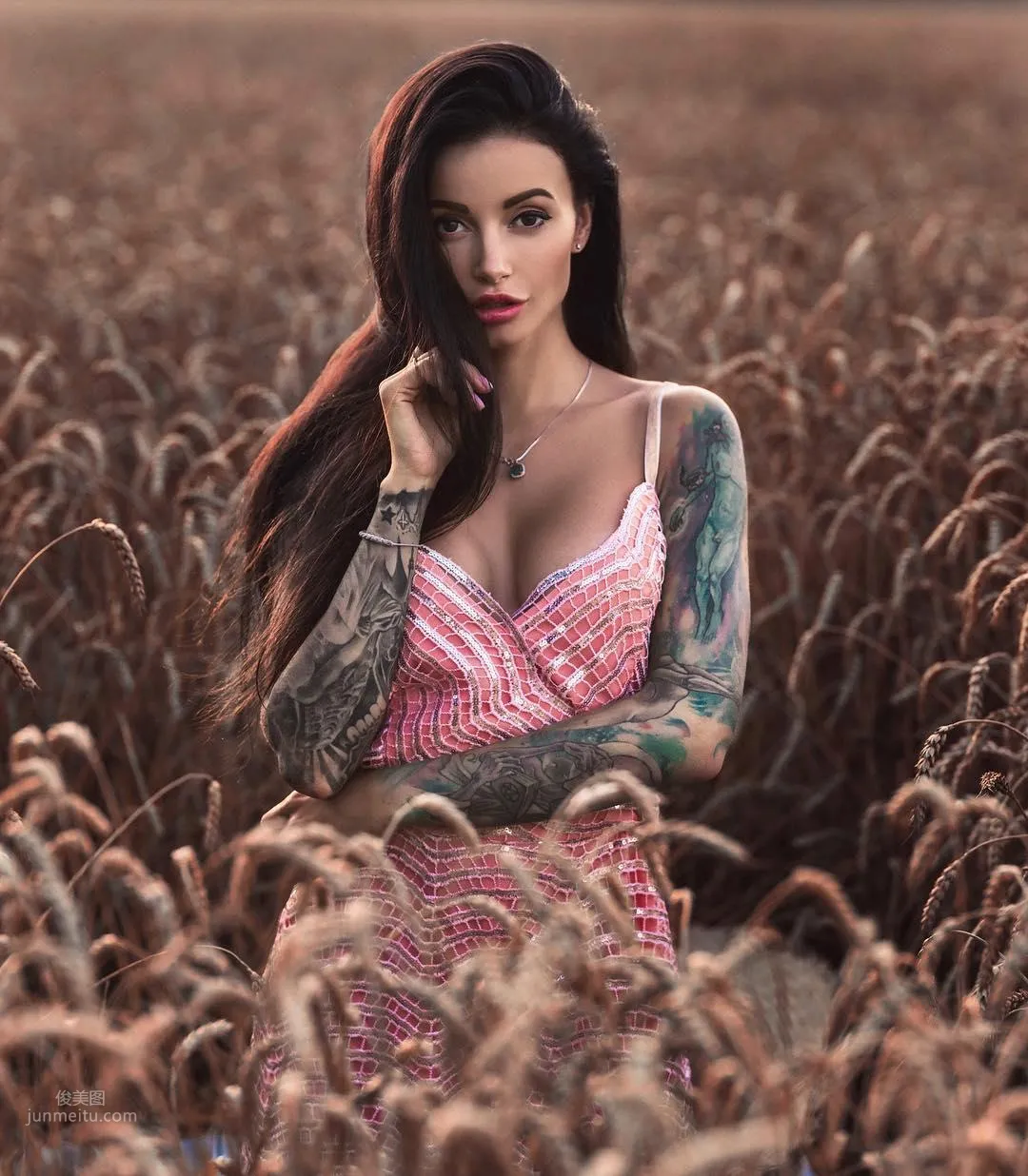 Anya Sugar, Wild Beauty! Tattooed Girl's Sexiness Explodes photo 48