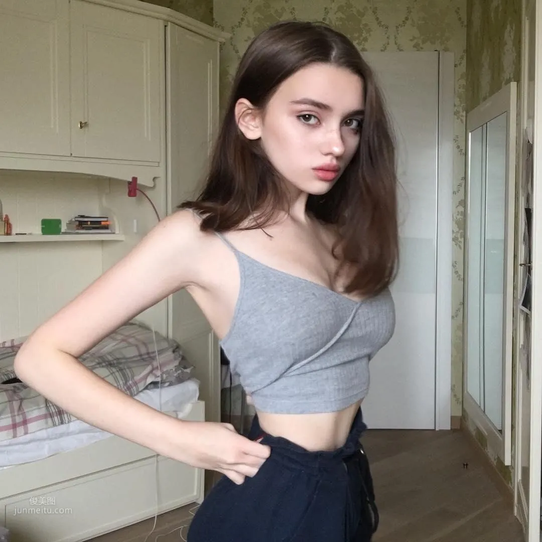 Yana Poplavskaya- 14歲俄羅斯少女的逆天發育！ 2