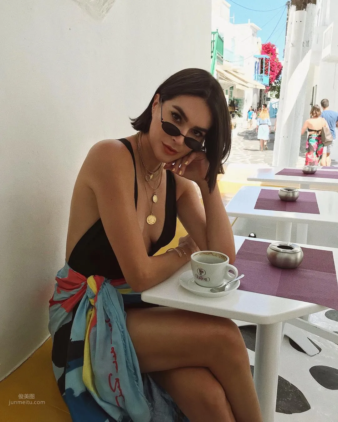 Brittany Xavier- 绝世美腿！「俏丽短发妹」配备逆天长腿_19