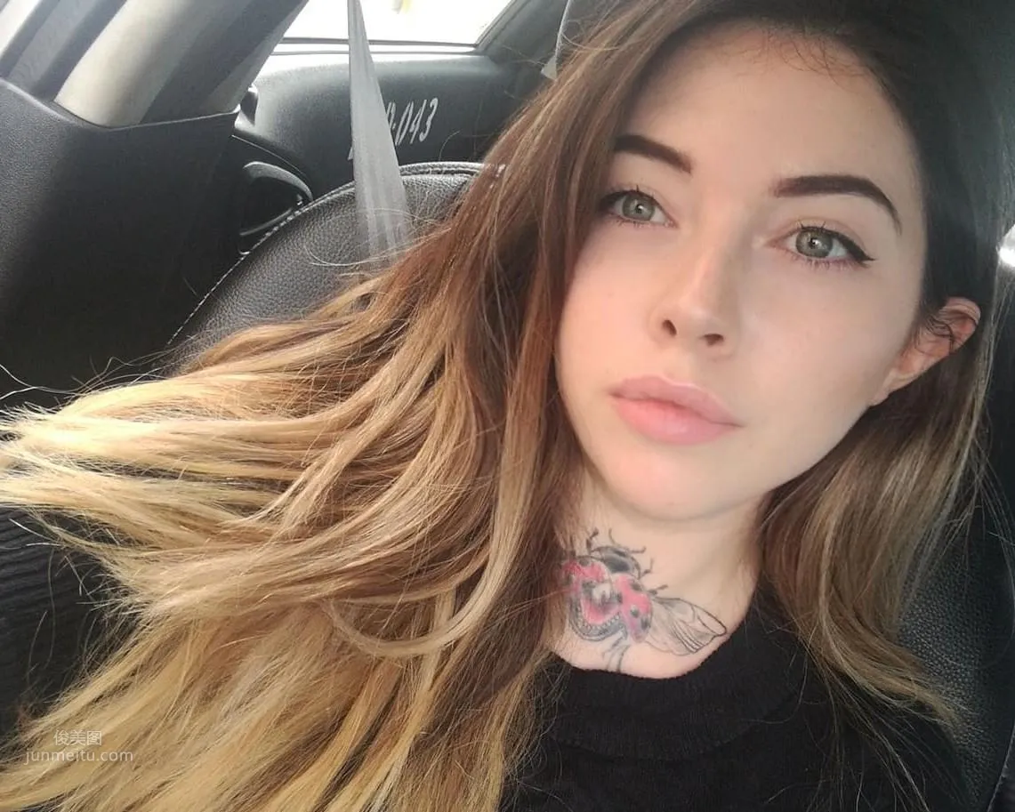 Marina Mui - Spanish Alternative Tattoo Girl Private Shoot photo 10