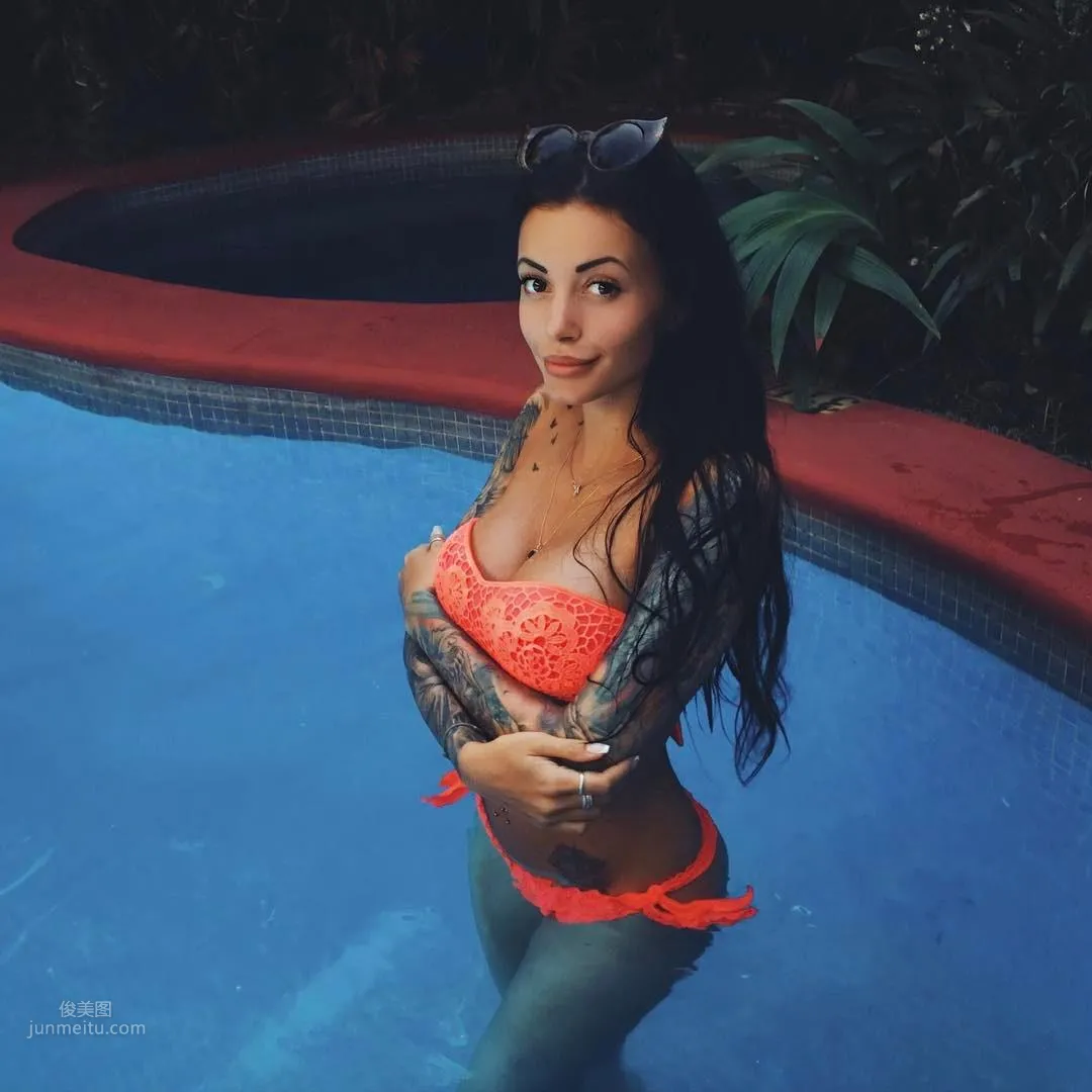 Anya Sugar, Wild Beauty! Tattooed Girl's Sexiness Explodes photo 6