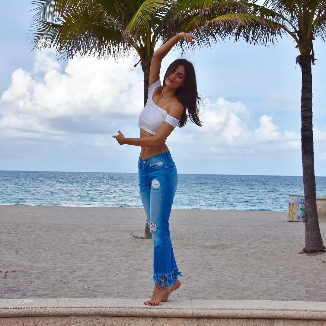 Victoria Justice - The Beautiful Singer Whose Looks Are Justice photo 10