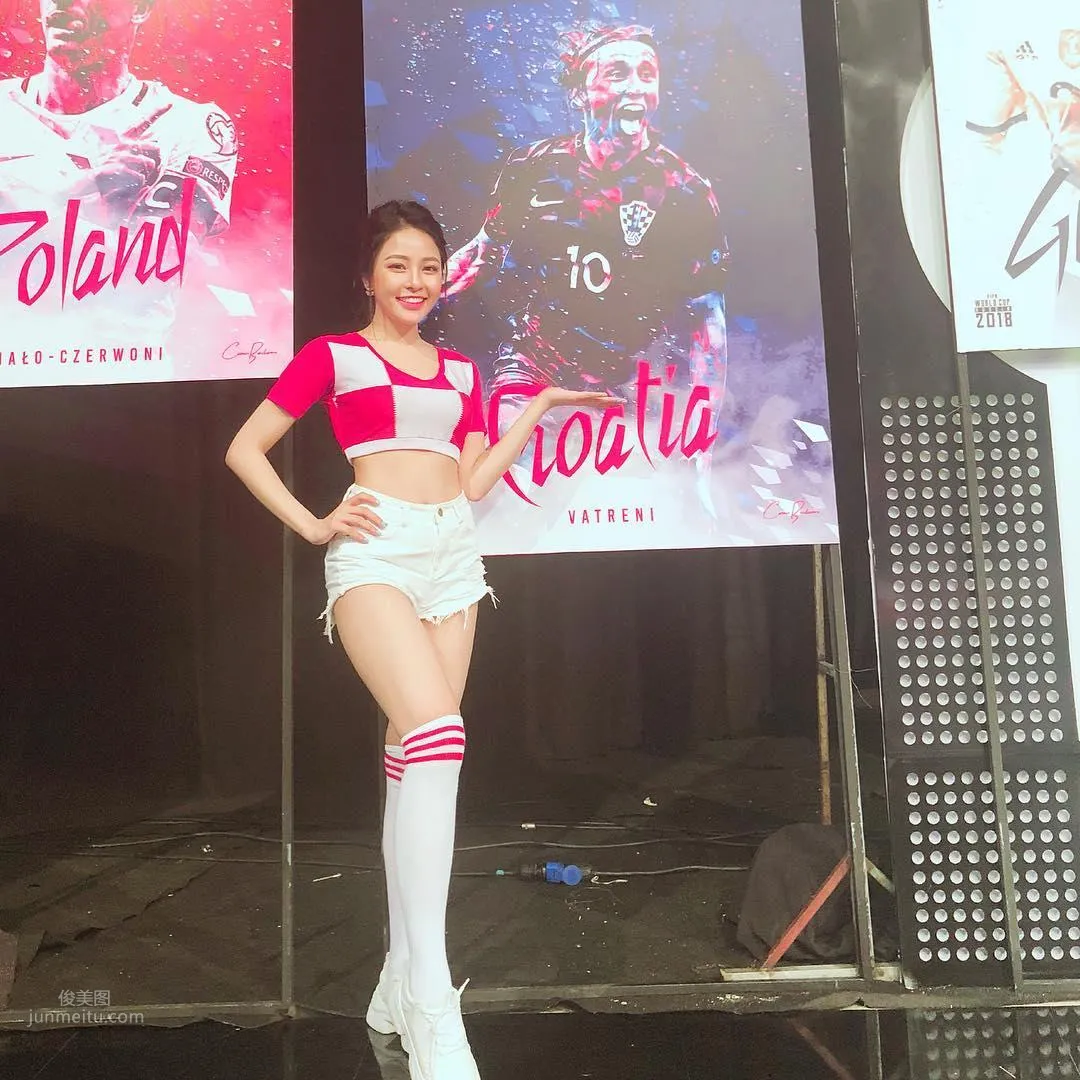 Hopsua - Pure Pharmacist Becomes a 'Fitness Hottie' After Work photo 15