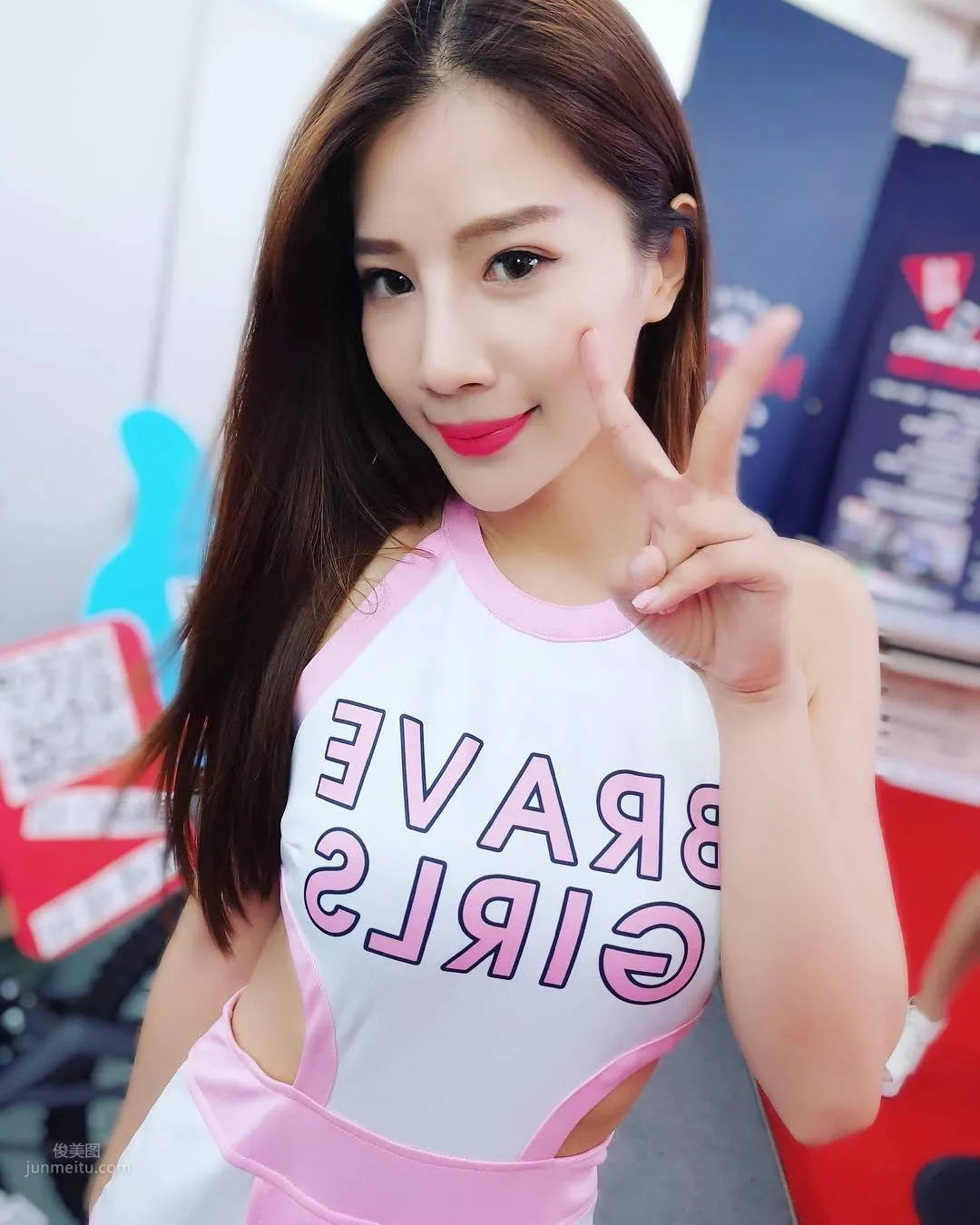 Sexy Beauty "Mi Xiaomi" Side Breast Curve Too Tempting! photo 43