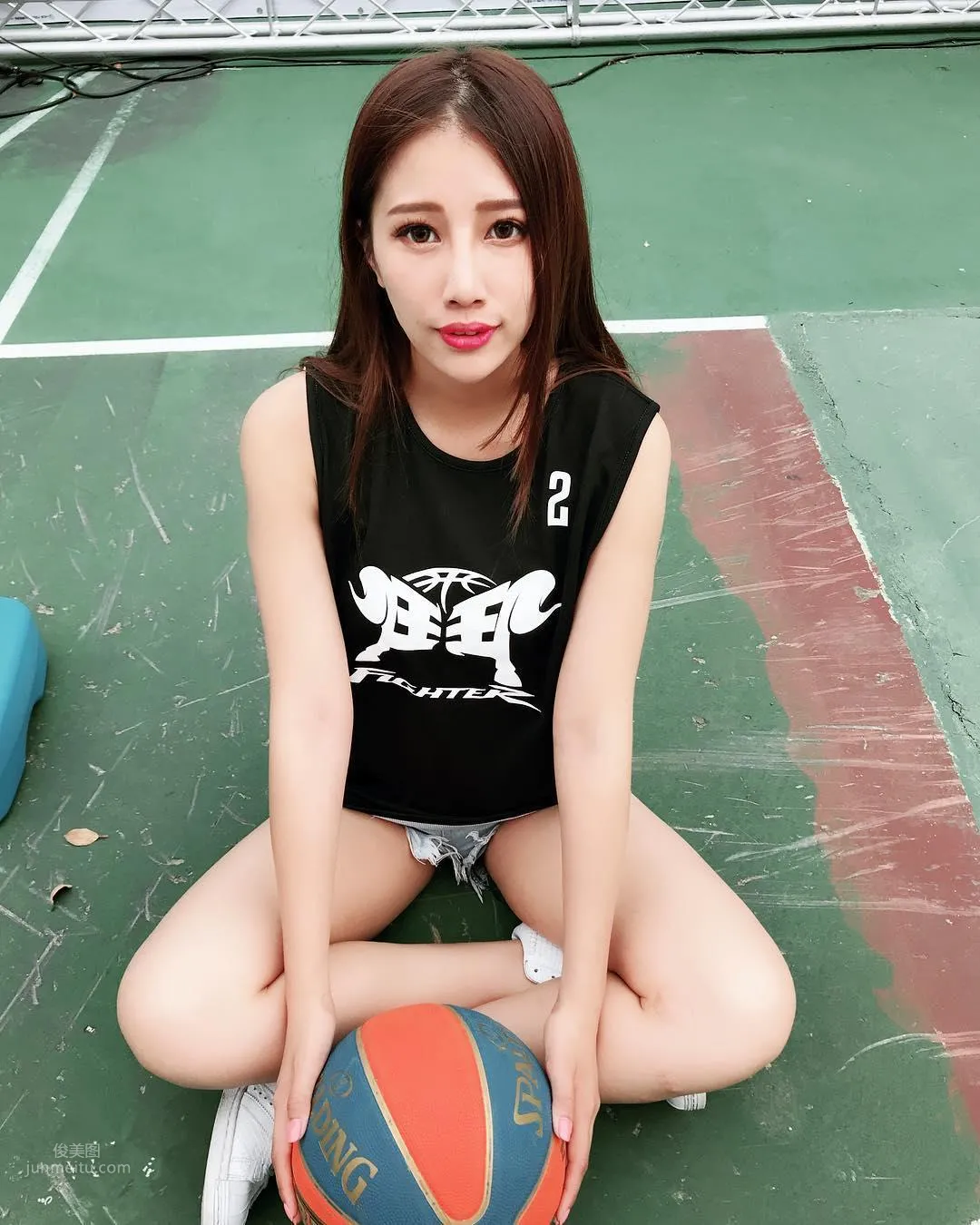 Sexy Beauty "Mi Xiaomi" Side Breast Curve Too Tempting! photo 27