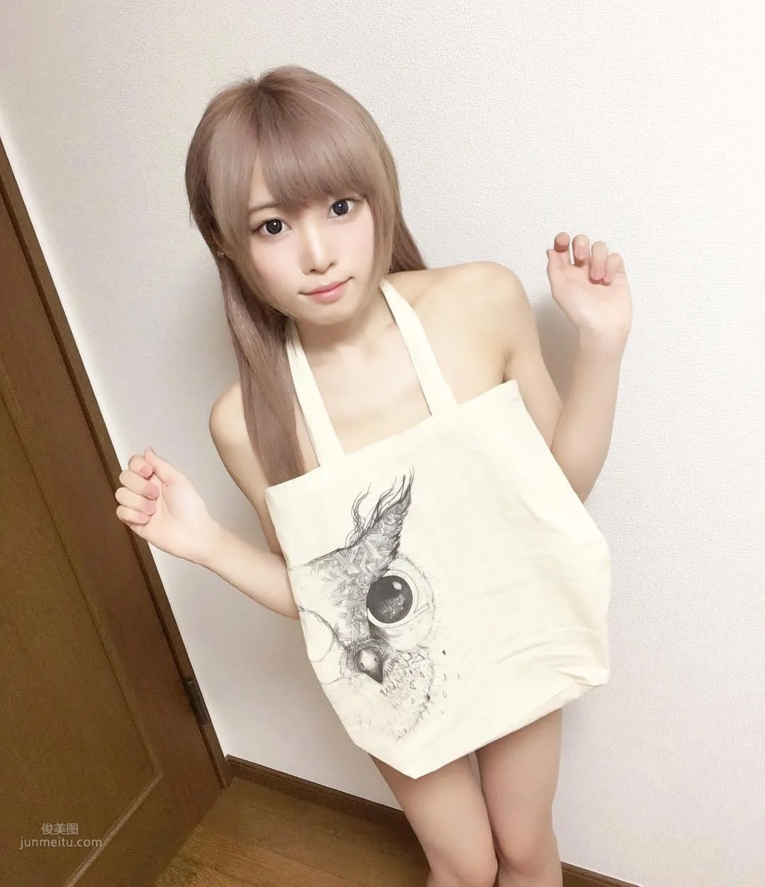 She Is the Swimsuit Ninja! Piano Master Ryou Yamabuki photo 2