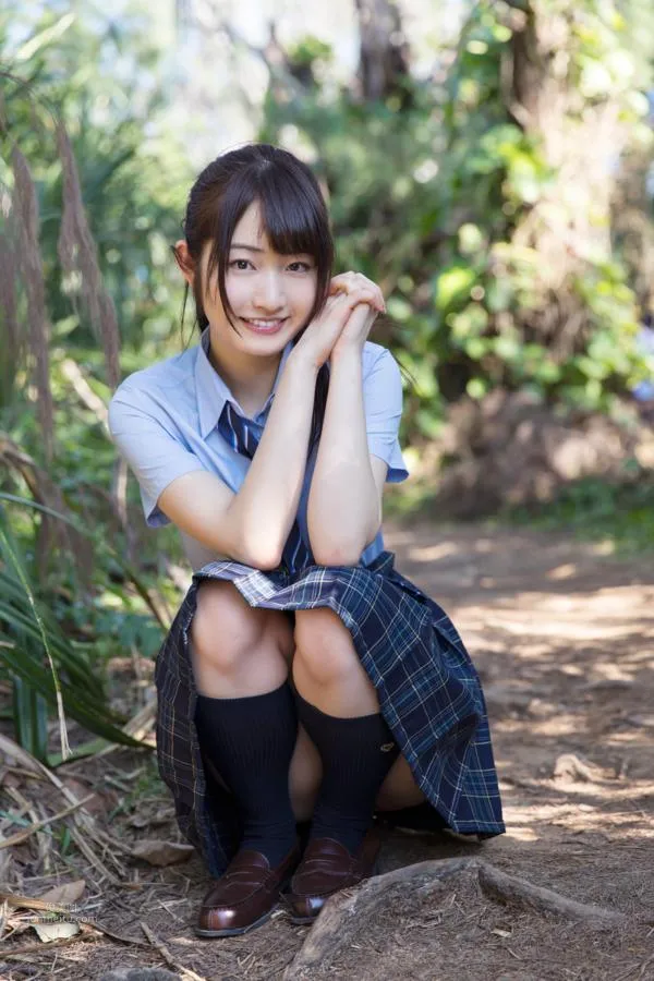 Satsuki Mine - A True Beautiful Girl with Outstanding Figure photo 5