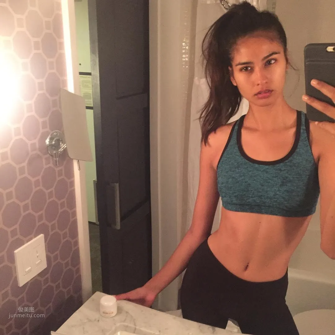 Naturally Sweet! Ashika Pratt Naturally Beautiful Bare Face Photos Are Stunning photo 16