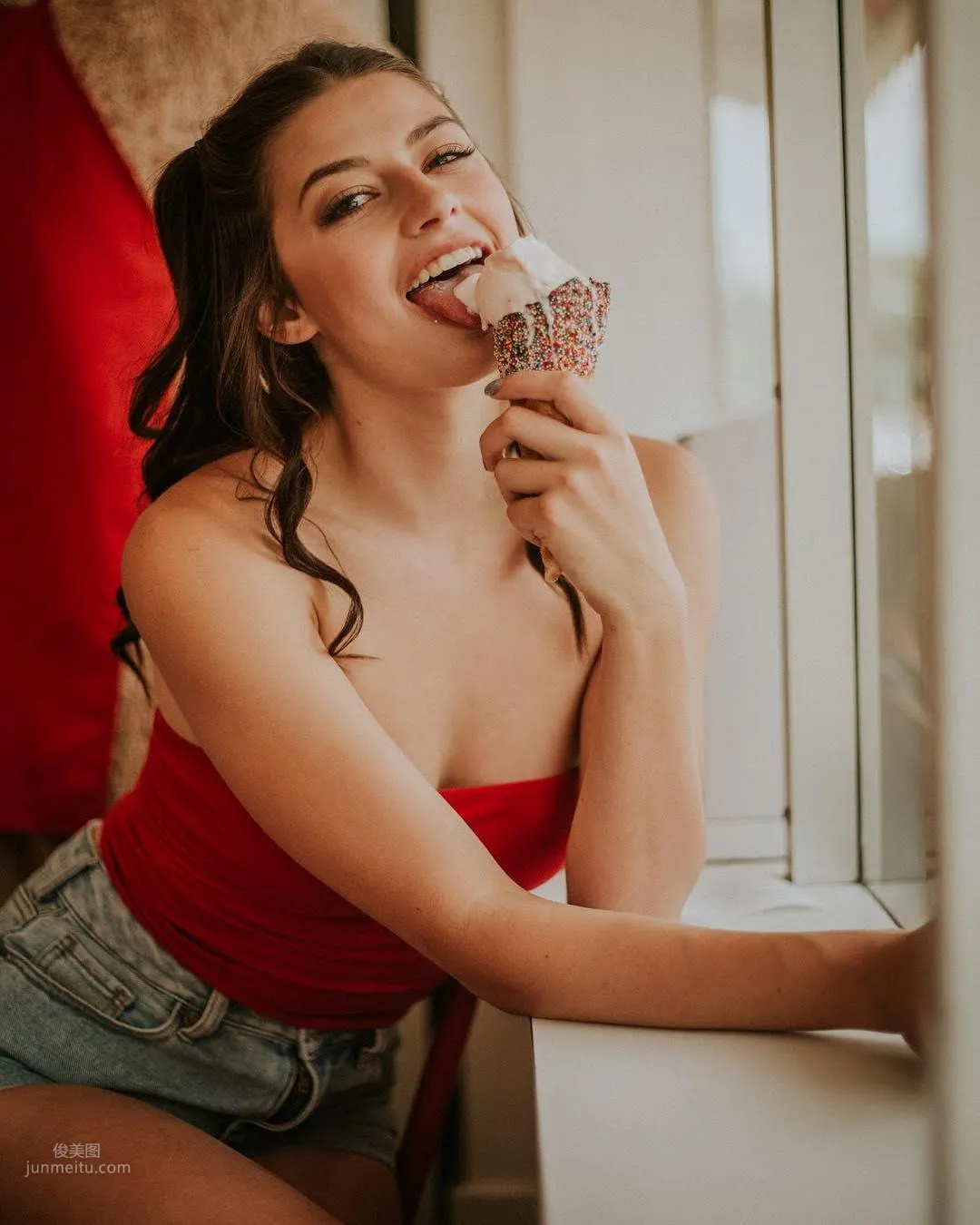 Meghan Loye Chenoweth - Elegant Hot Model Private Shoot Photos photo 22