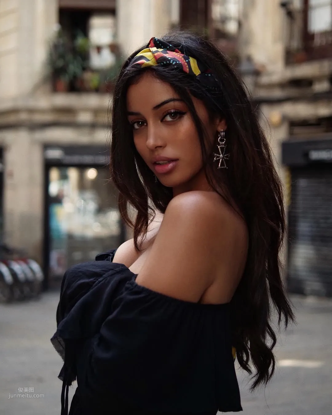 Cindy Kimberly - The Inspiring Story of a Nanny Turning Into an Internet Celebrity photo 9