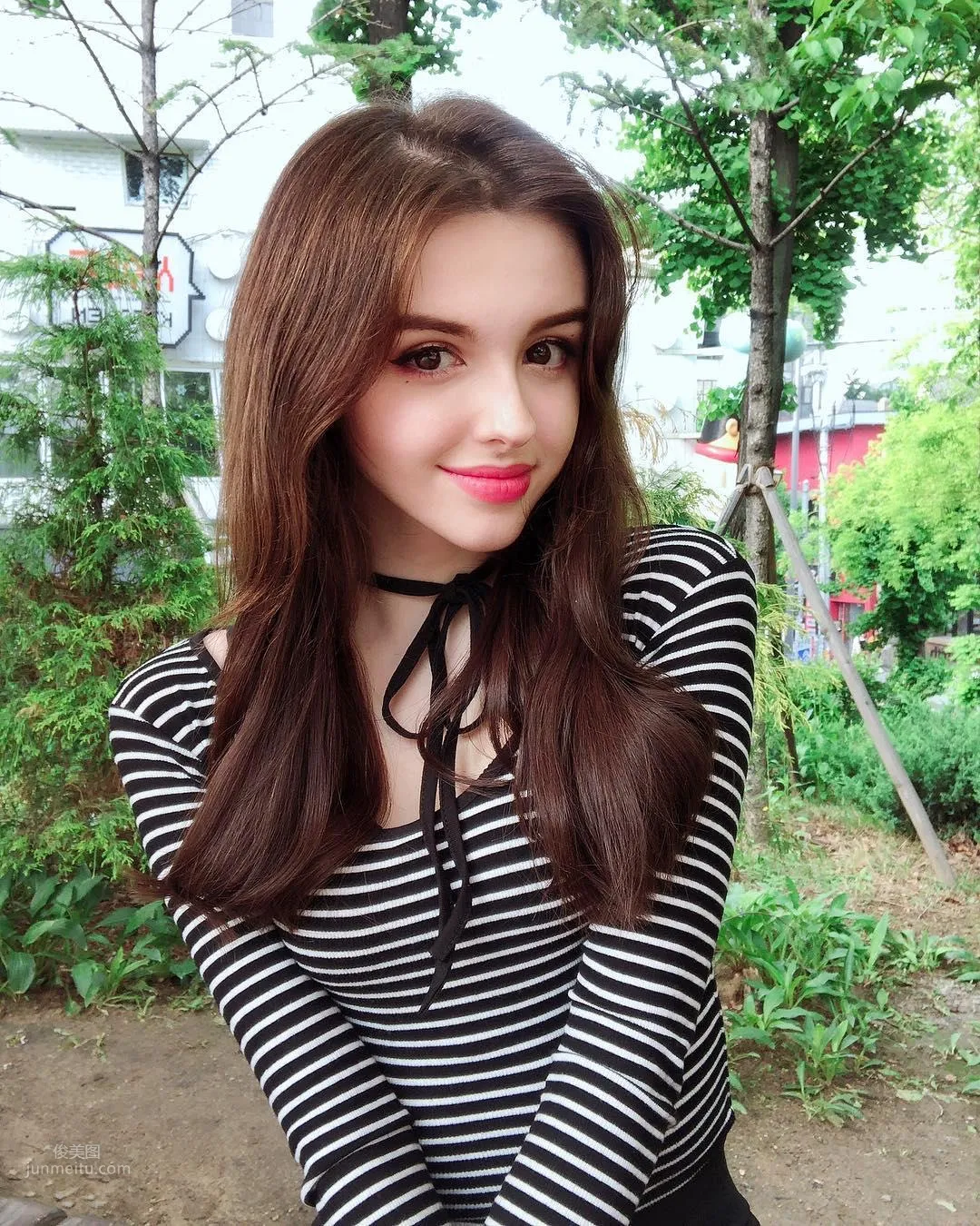 When a Central Asian Beauty Meets Korean Style Dressing Karimova Elina photo 15
