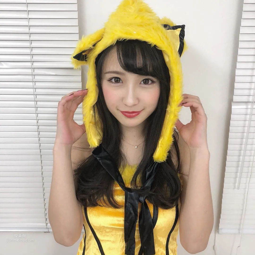 伊藤愛真- 日本八重齒美少女私房照 3