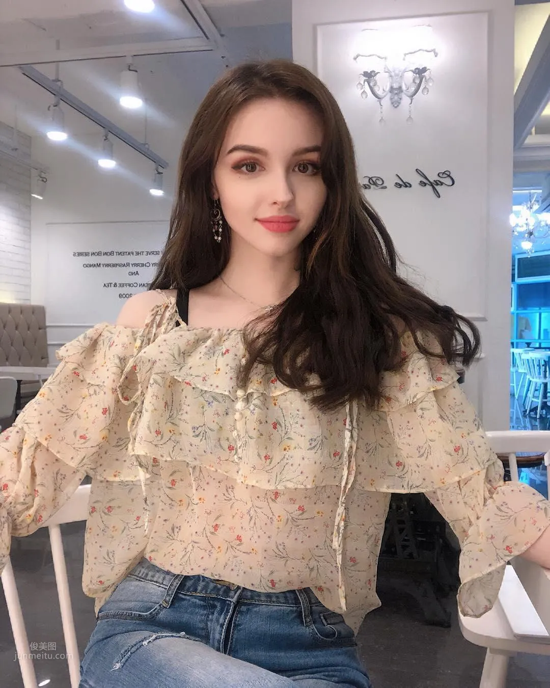 When a Central Asian Beauty Meets Korean Style Dressing Karimova Elina photo 17