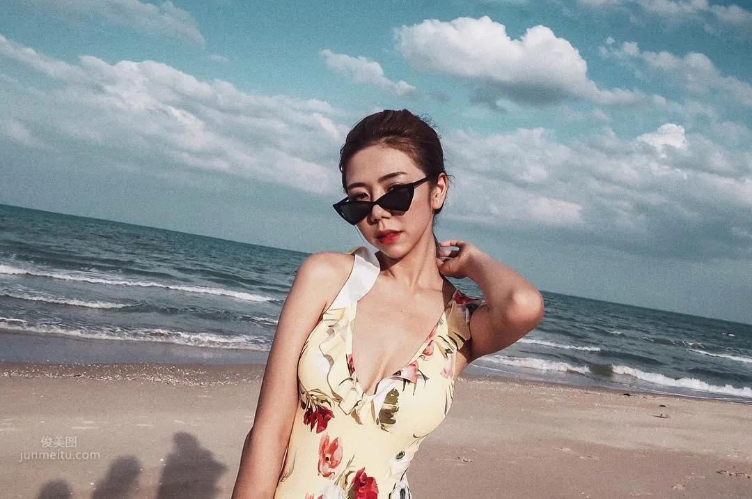 大馬時尚博主Tziaaa，包不住的成熟性感 27