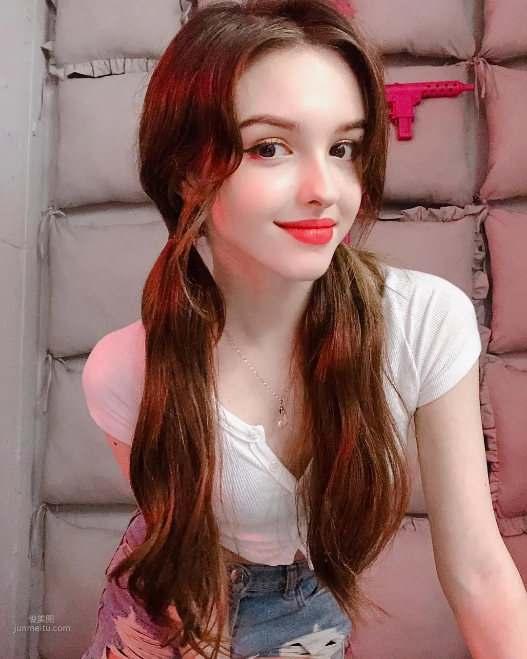 When a Central Asian Beauty Meets Korean Style Dressing Karimova Elina photo 21