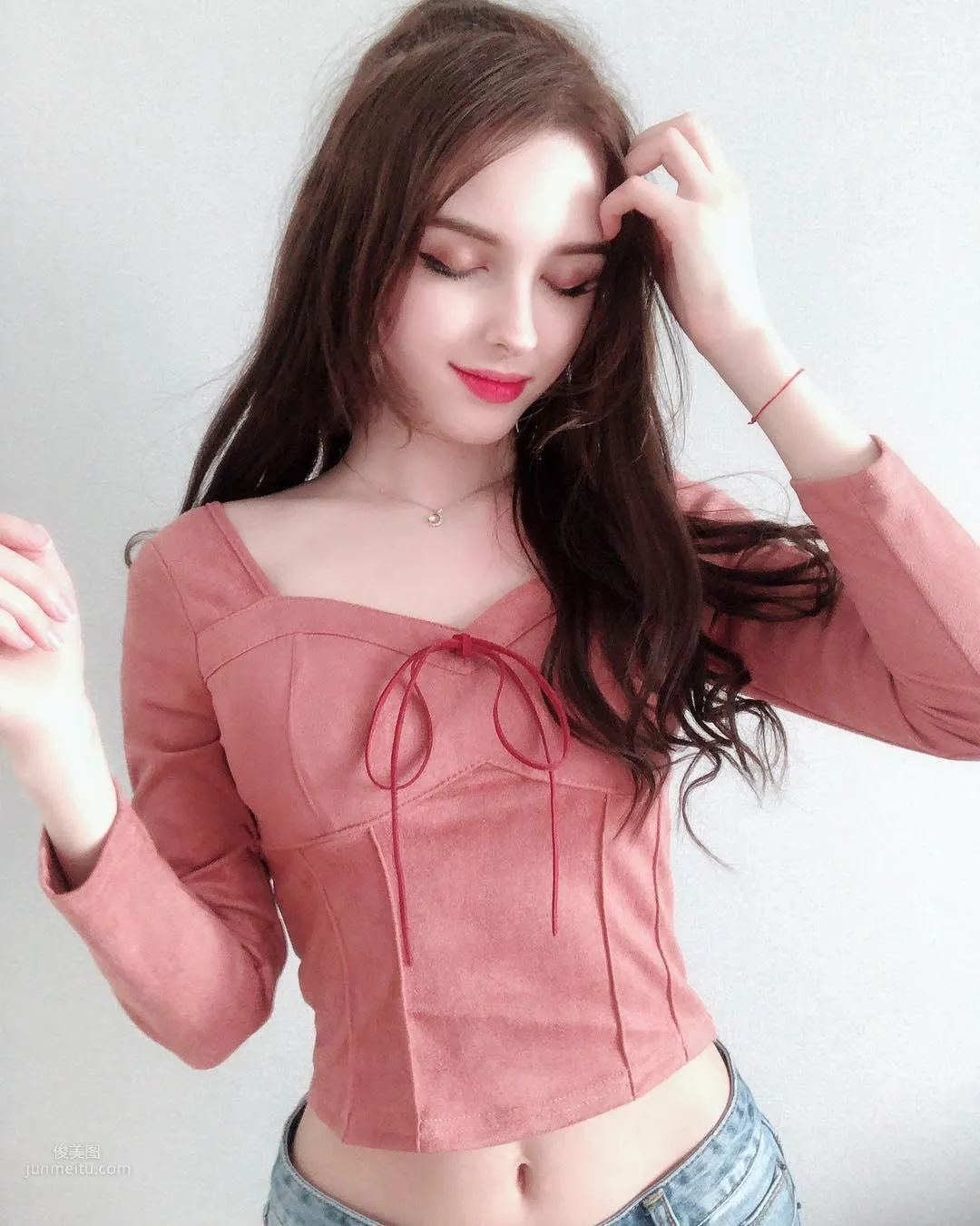When a Central Asian Beauty Meets Korean Style Dressing Karimova Elina photo 9
