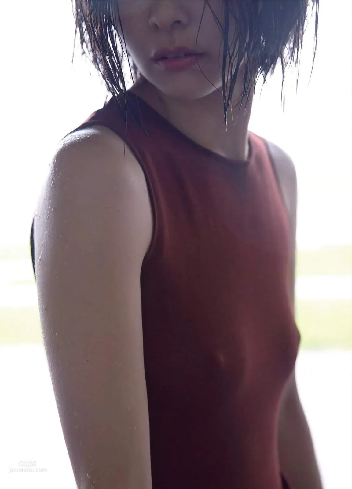Mami Yamasaki, 2018 Japanese Weekly Magazine Photo Set Collection photo 3