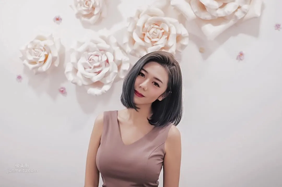 大馬時尚博主Tziaaa，包不住的成熟性感 26