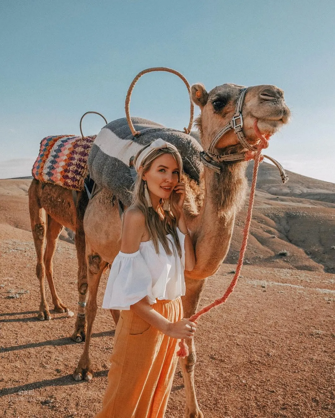 The Most Beautiful Scenery in the World! Elegant Beauty "Leonie Hanne" Travels the World and Gains a Million Fans photo 6