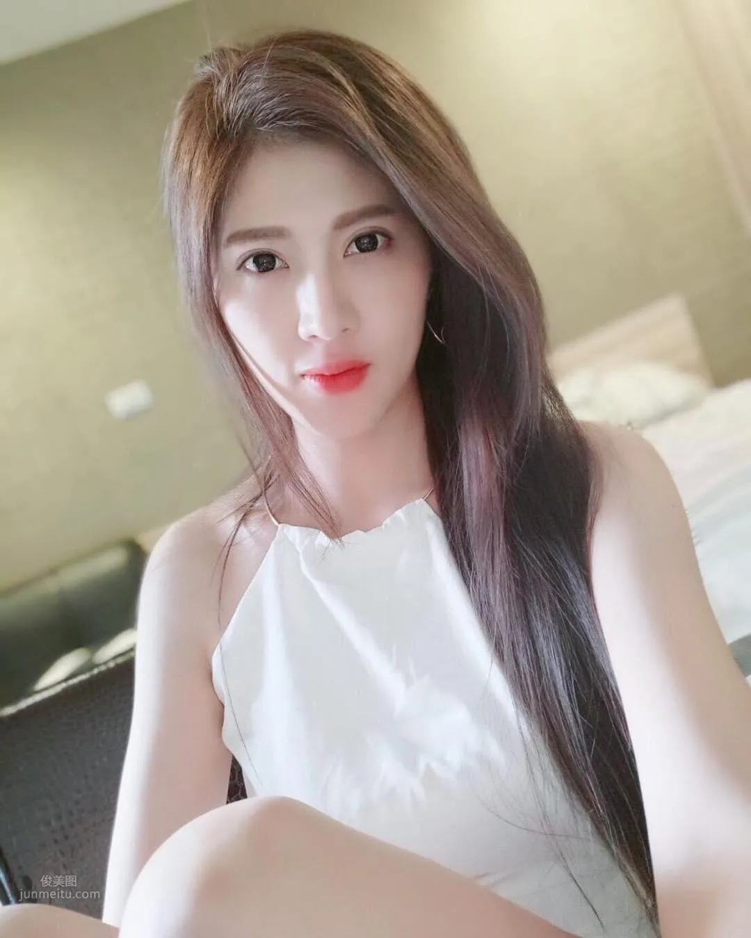 庭羽Doris- 極緻深V讓你一路相随 29