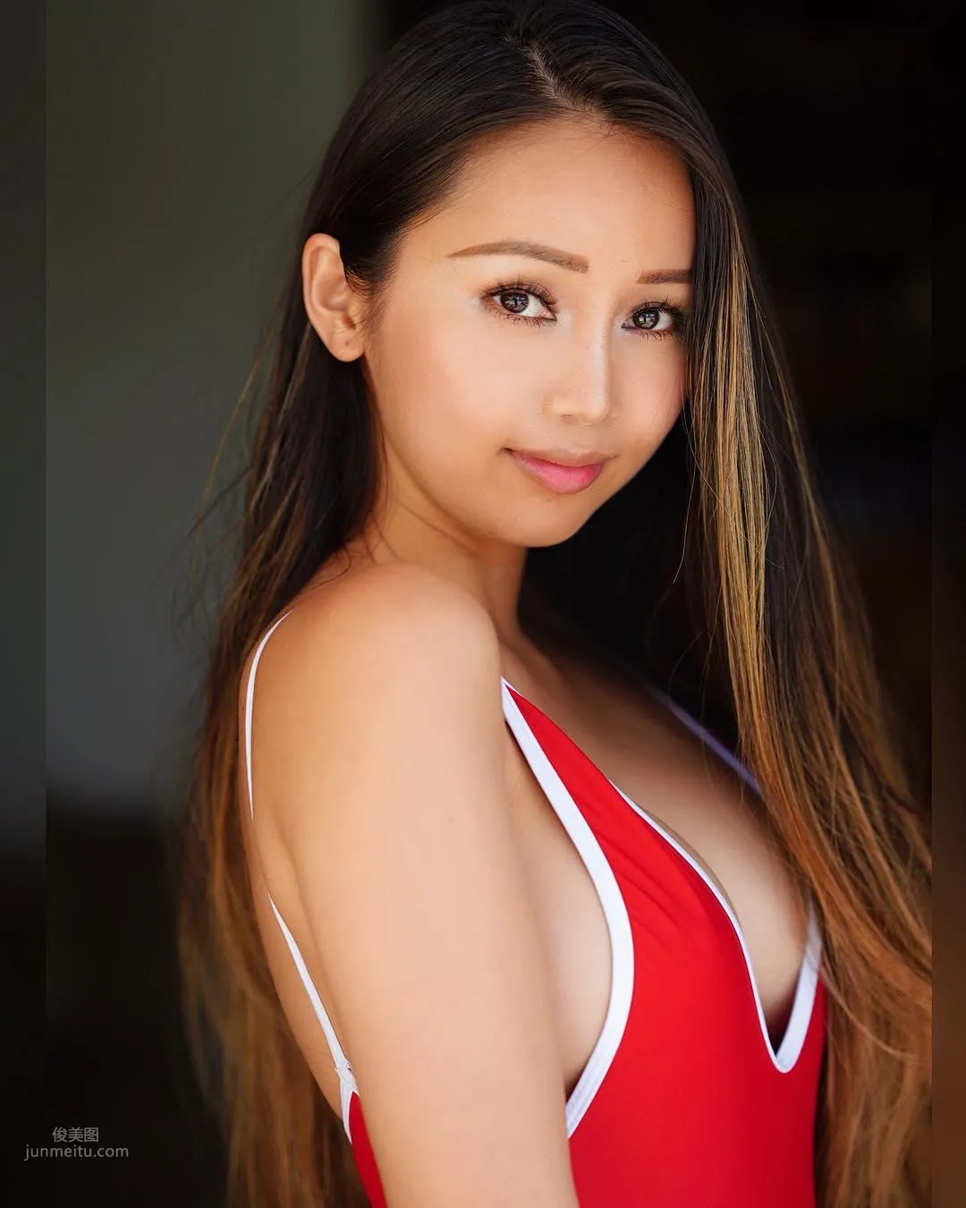 Beautiful Girl Faye Miah Opens the Middle Path, Made in the East and Raised in the West photo 40