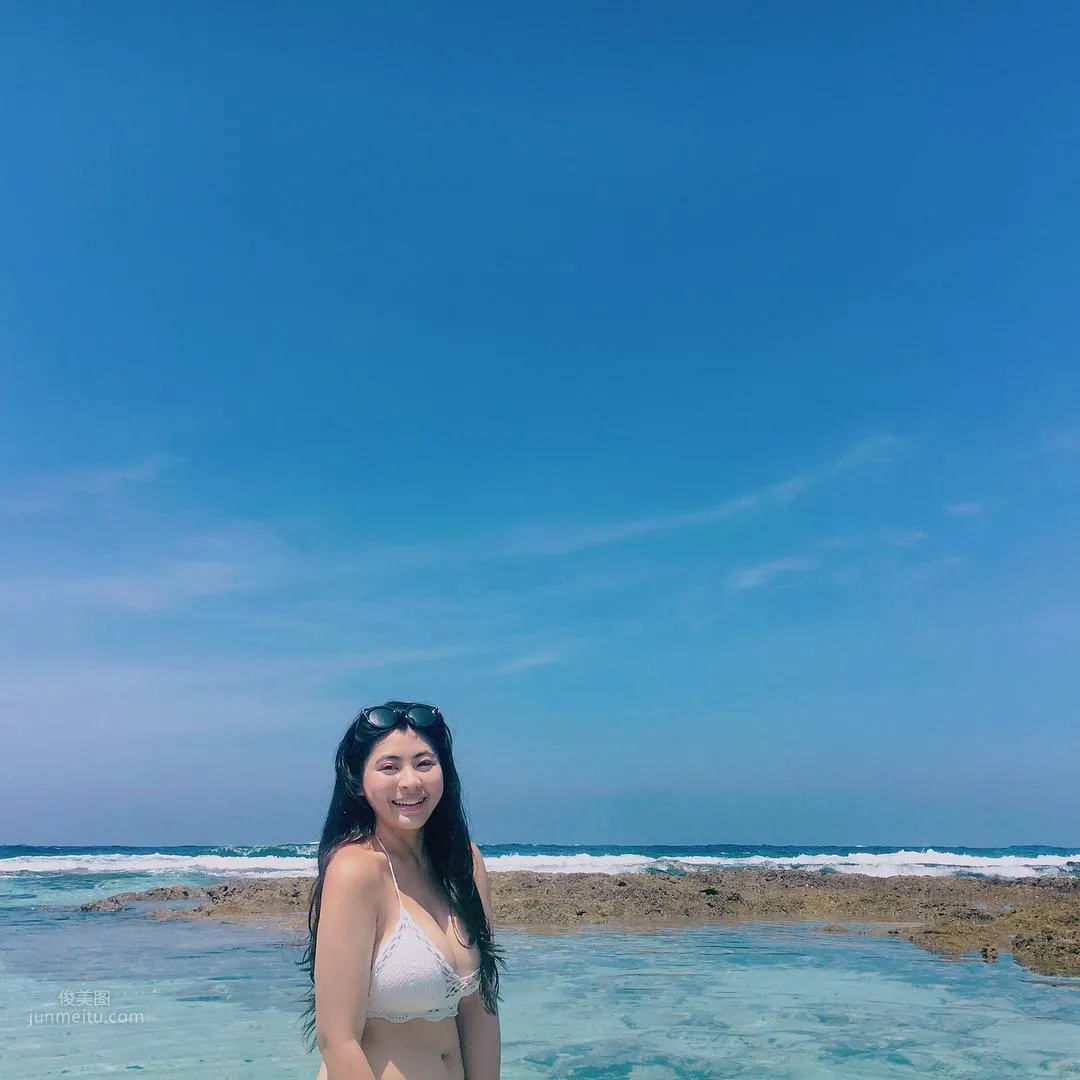 护理师林后仪车头灯太胸，比基尼有被撑开的感觉_5