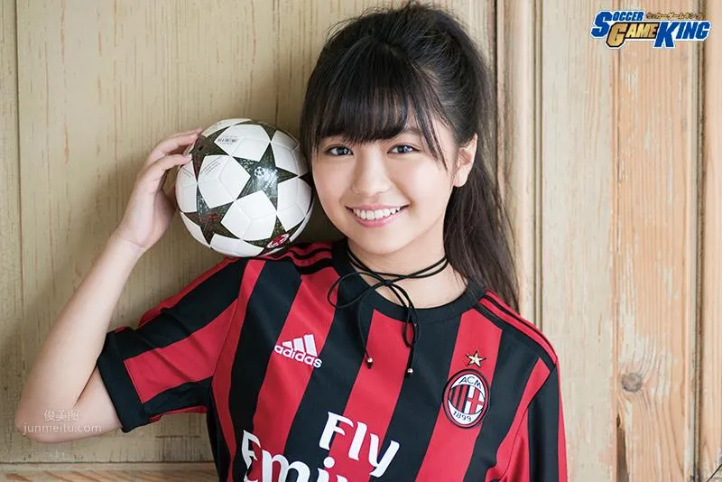 大原優乃- SOCCER GAME KING, October 2017 10