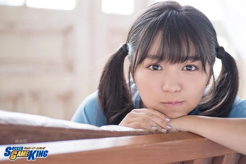 大原優乃- SOCCER GAME KING, October 2017 15