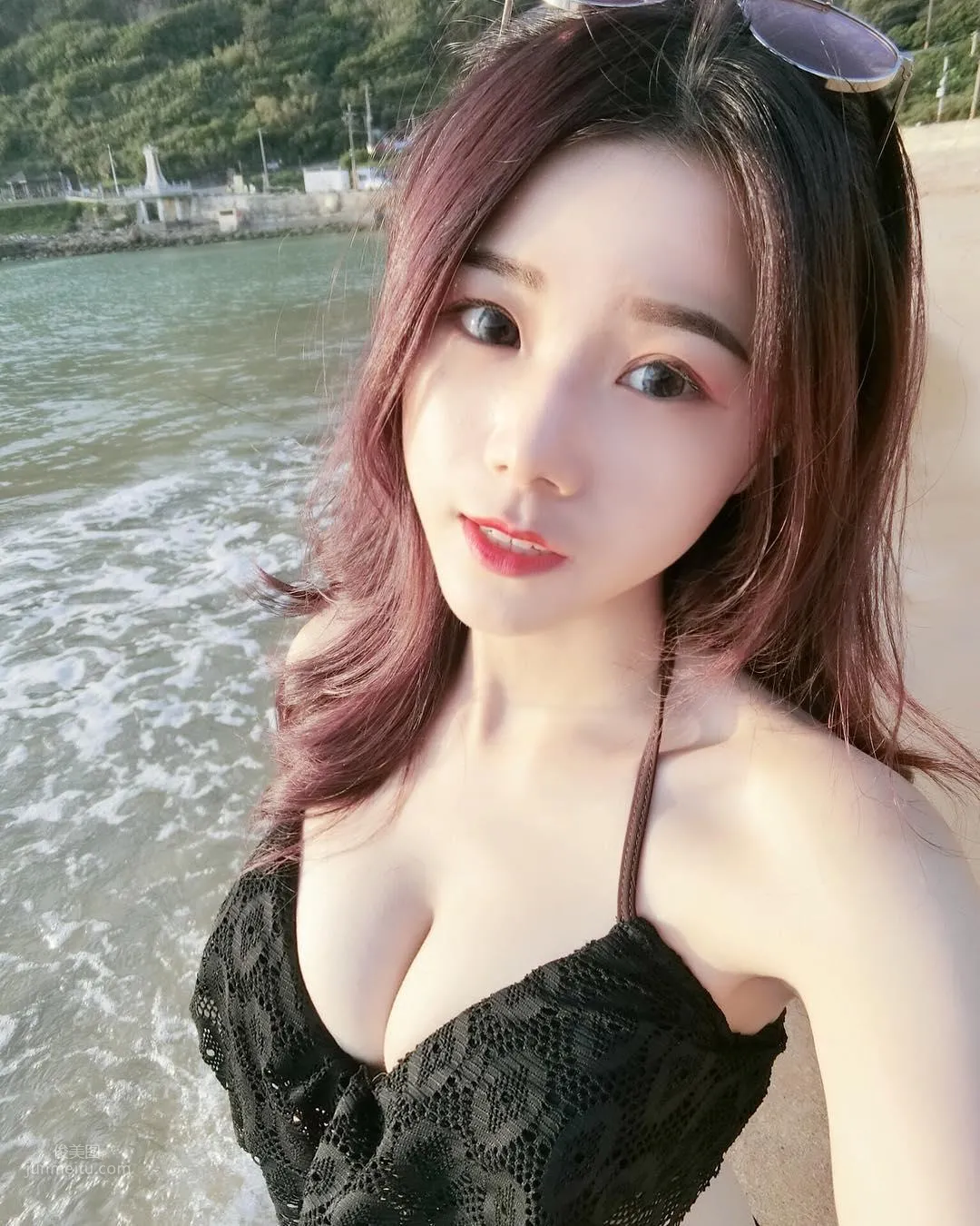 Peiru Penny - Cute and Playful Taiwanese Girl Private Shoot photo 3