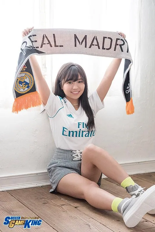 大原優乃- SOCCER GAME KING, October 2017 7