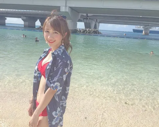 伊藤愛真- 日本八重齒美少女私房照