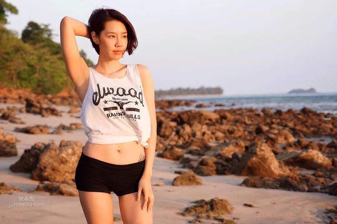 Mookies Zapp - Thai Sexy Hot Mom's Latest Private Photos photo 2
