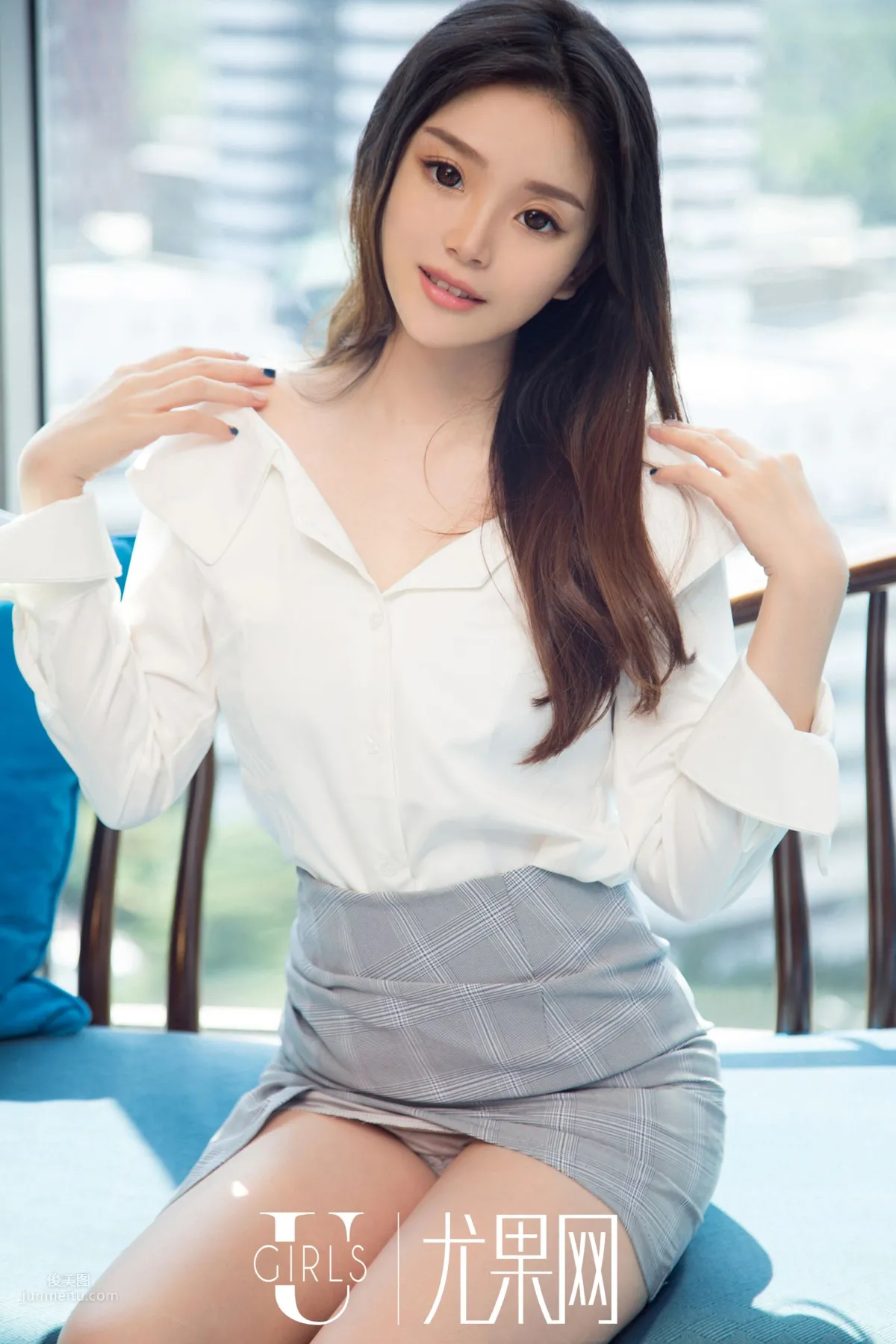 鲶鱼系少女脸Mina 充满灵气玲珑小巧_0
