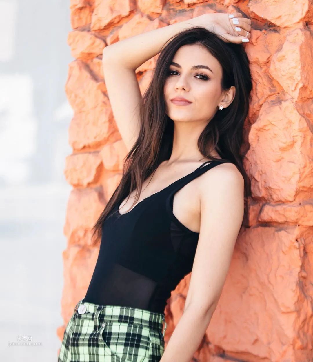 Victoria Justice - The Beautiful Singer Whose Looks Are Justice photo 36
