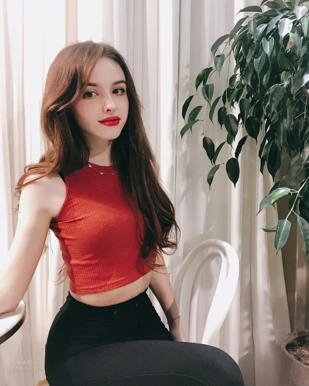 When a Central Asian Beauty Meets Korean Style Dressing Karimova Elina photo 30