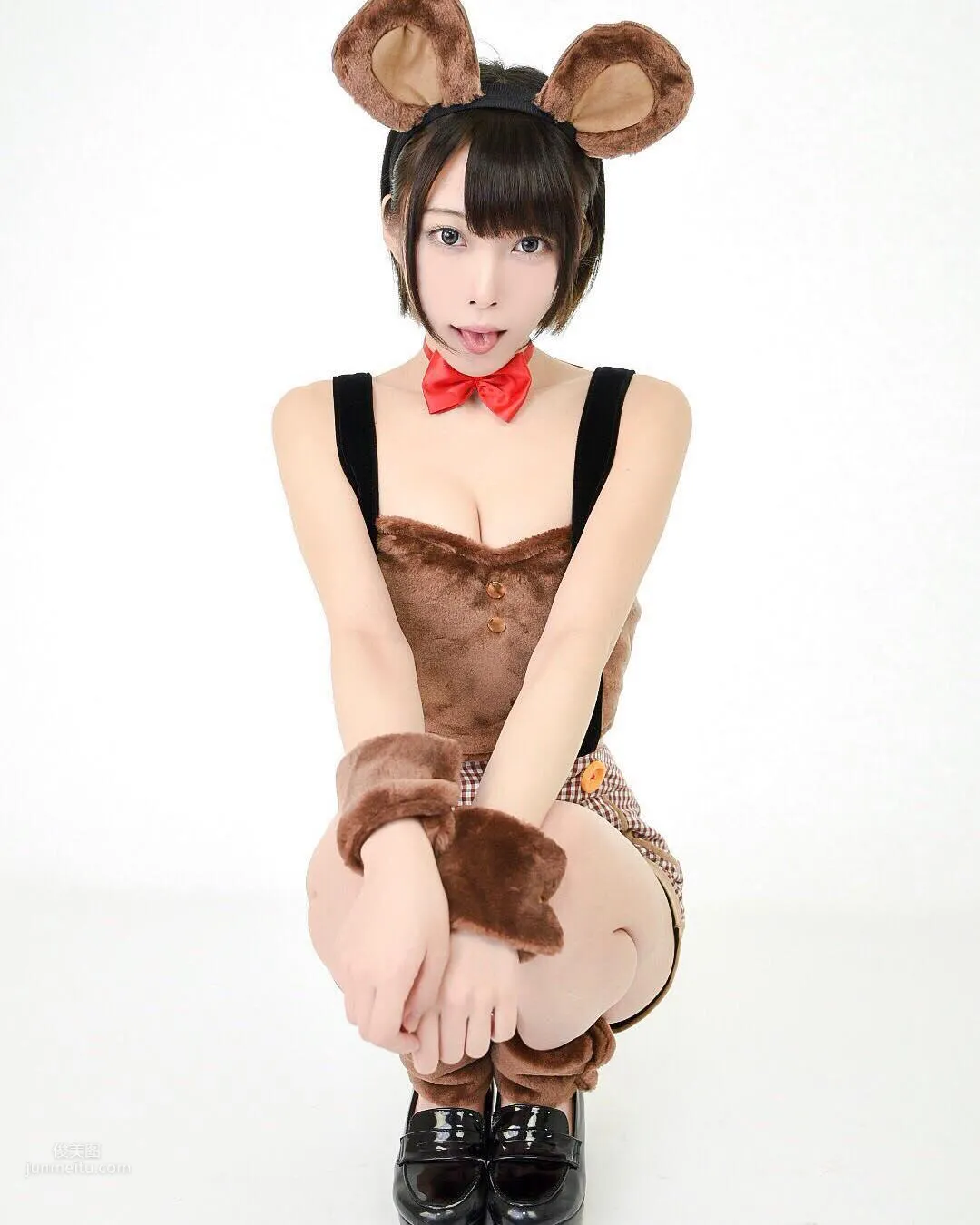 She Is the Swimsuit Ninja! Piano Master Ryou Yamabuki photo 17