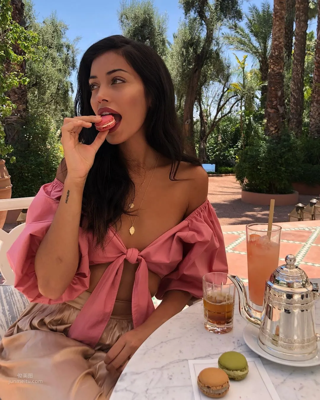 Cindy Kimberly - The Inspiring Story of a Nanny Turning Into an Internet Celebrity photo 28