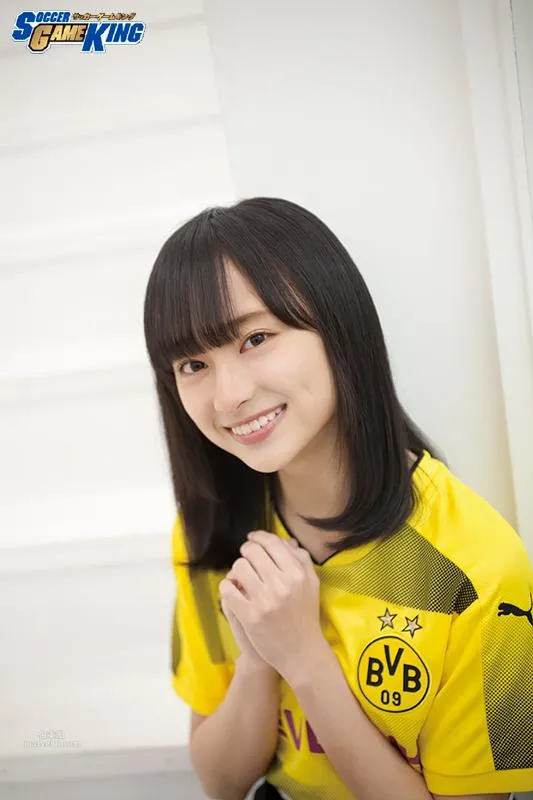 影山優佳- SOCCER GAME KING / April 2018 6