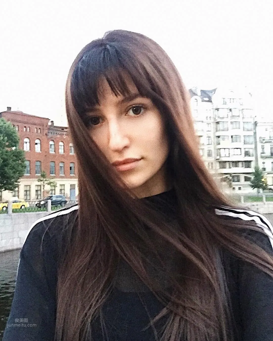 Maria Tretjakova- 飽滿身材狂刷存在感超震撼 16