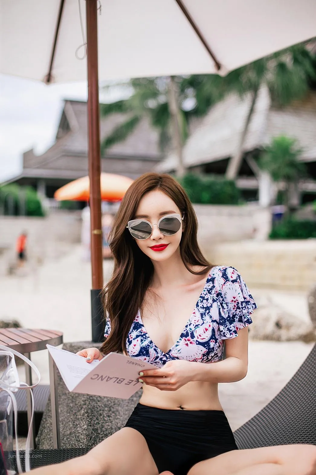 Son Yoon Joo - 2017 Bikini Photo Collection Two photo 23