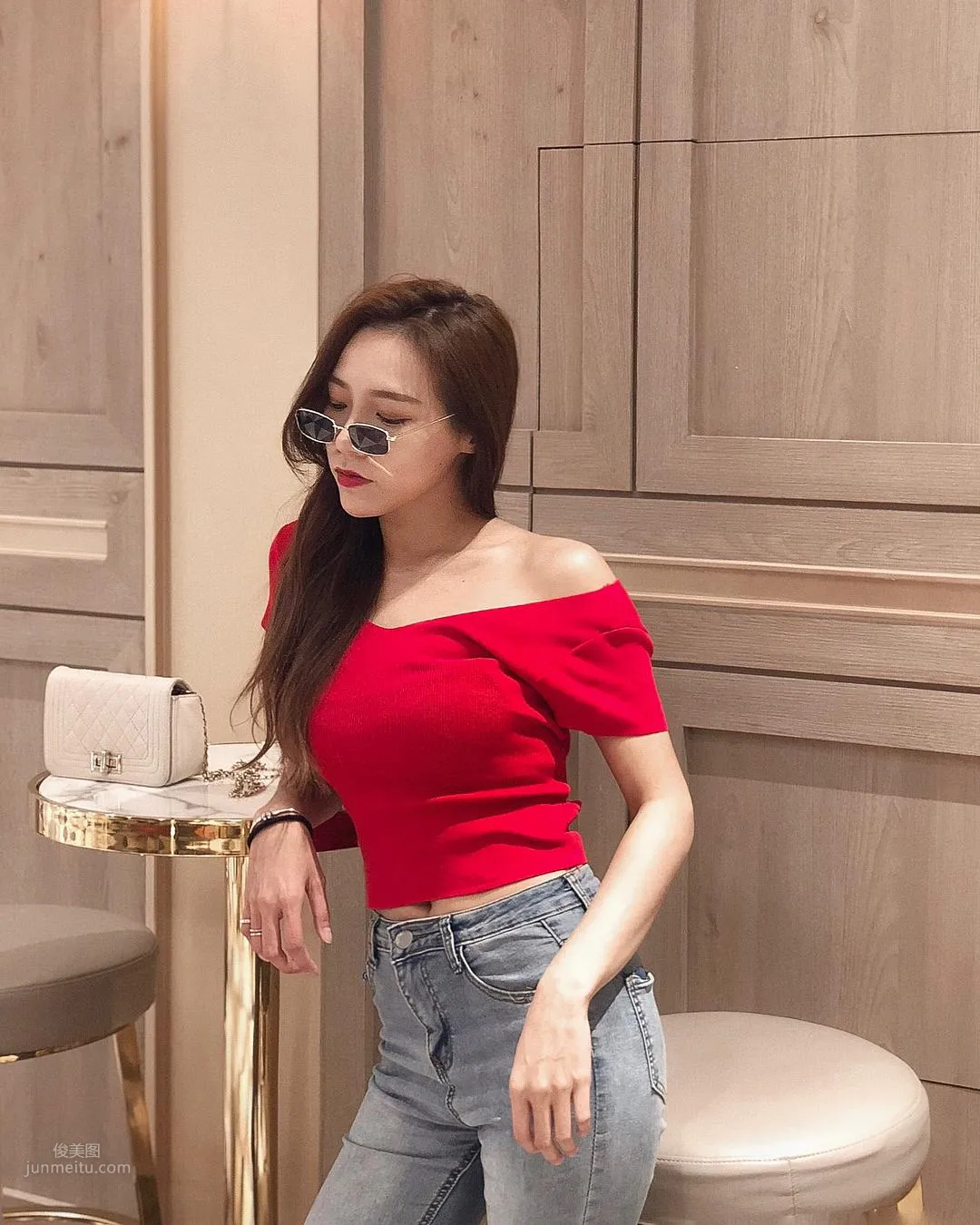 Xie Pei, Hot Online Shop Owner with a Super Sexy Figure photo 29