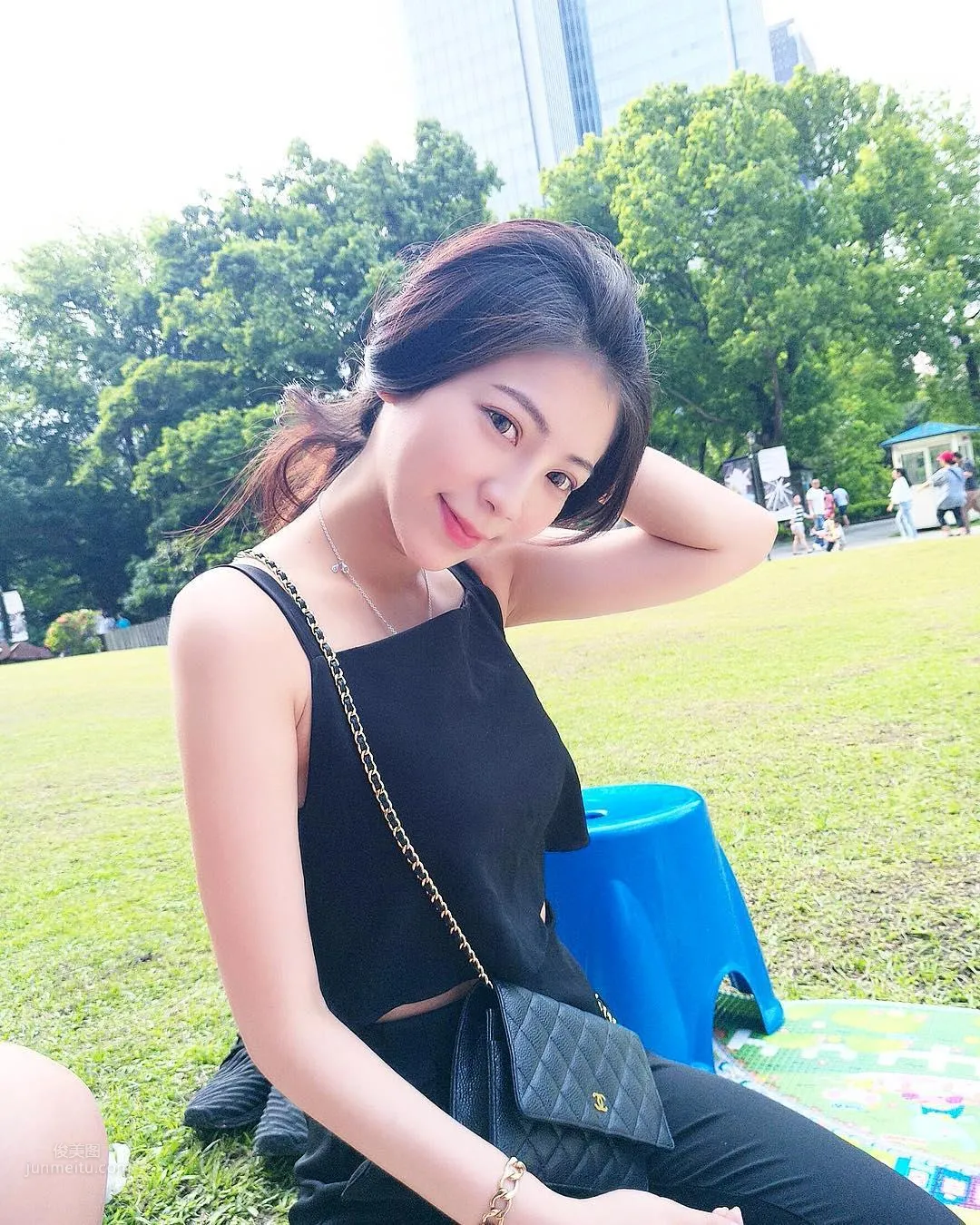 張築媗-「渾圓之美」太飽滿 15