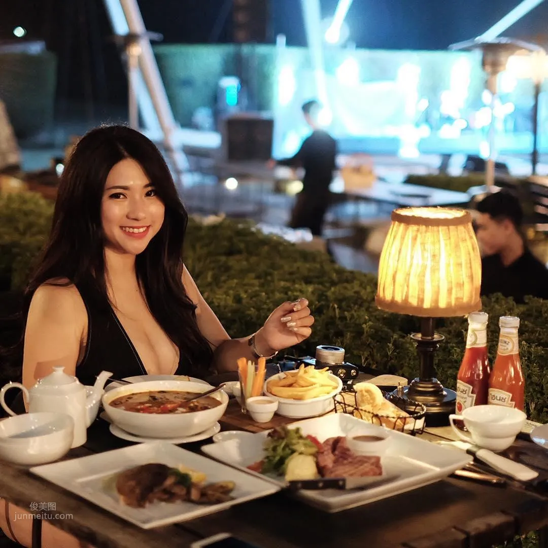Kang Szu Geng - Malaysian Hot Mom, Huge Size, Too Heavy photo 4